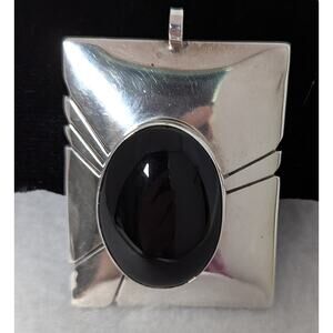 Sterling + onyx cabochon Large Pendant 1.5" x 23/8" SWStyle GUC